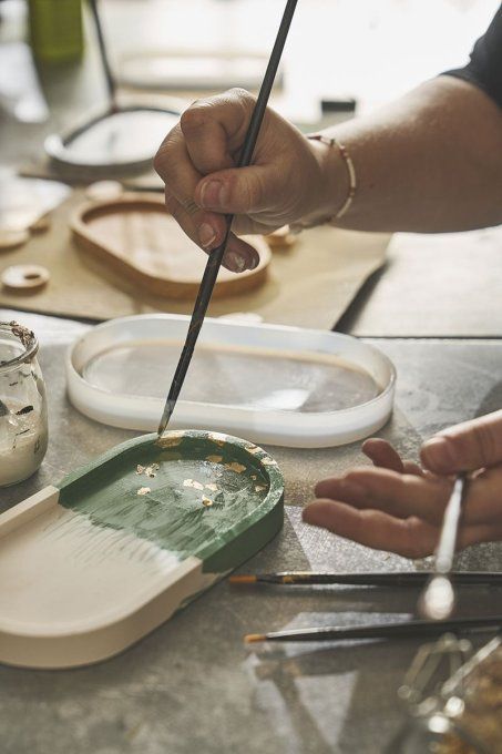 ATELIER JESMONITE &  BOUGIE 