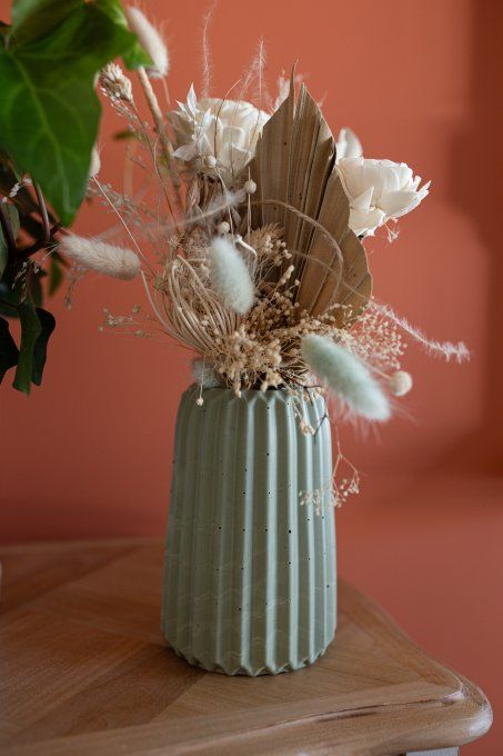 VASE EMY